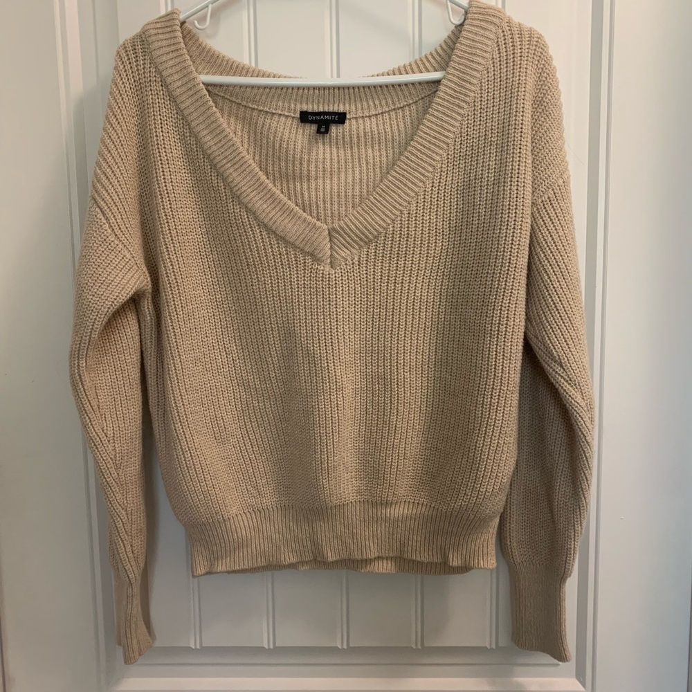 V neck sweater - Picture 2 of 3